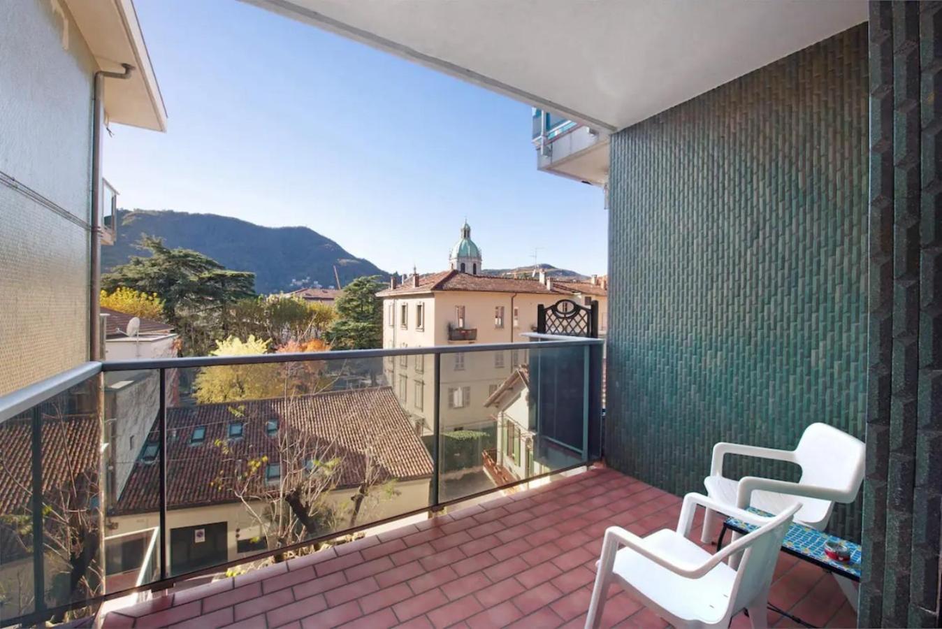 Appartamento House Of Roses Con Vista Duomo Como Exteriör bild